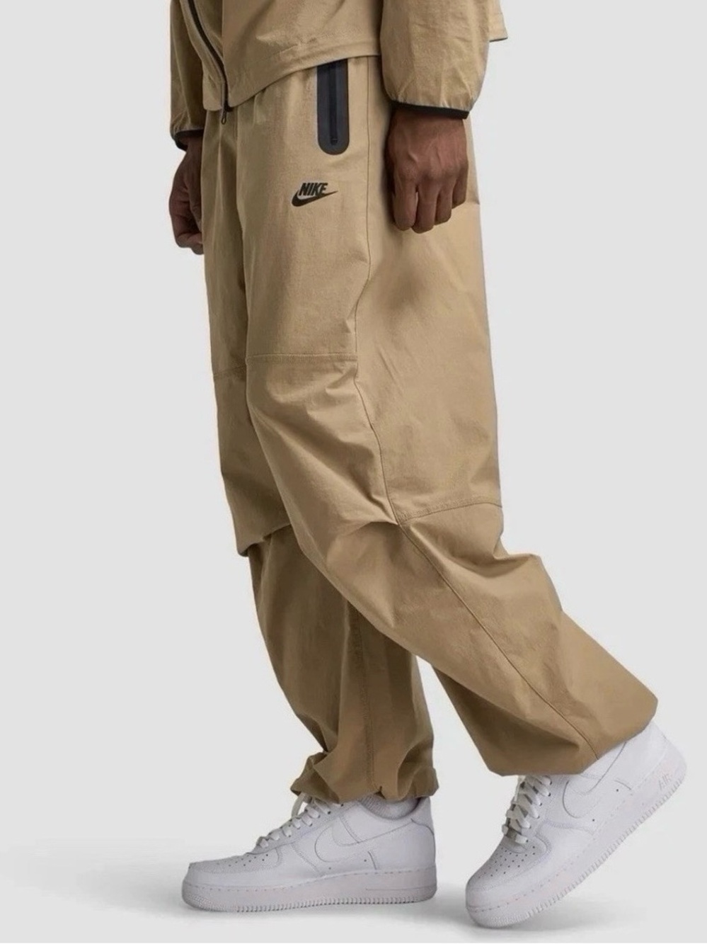 NEW Nike Tech Pack Woven Parachute Joggers Khaki Black HM7158-297 Men's Size L